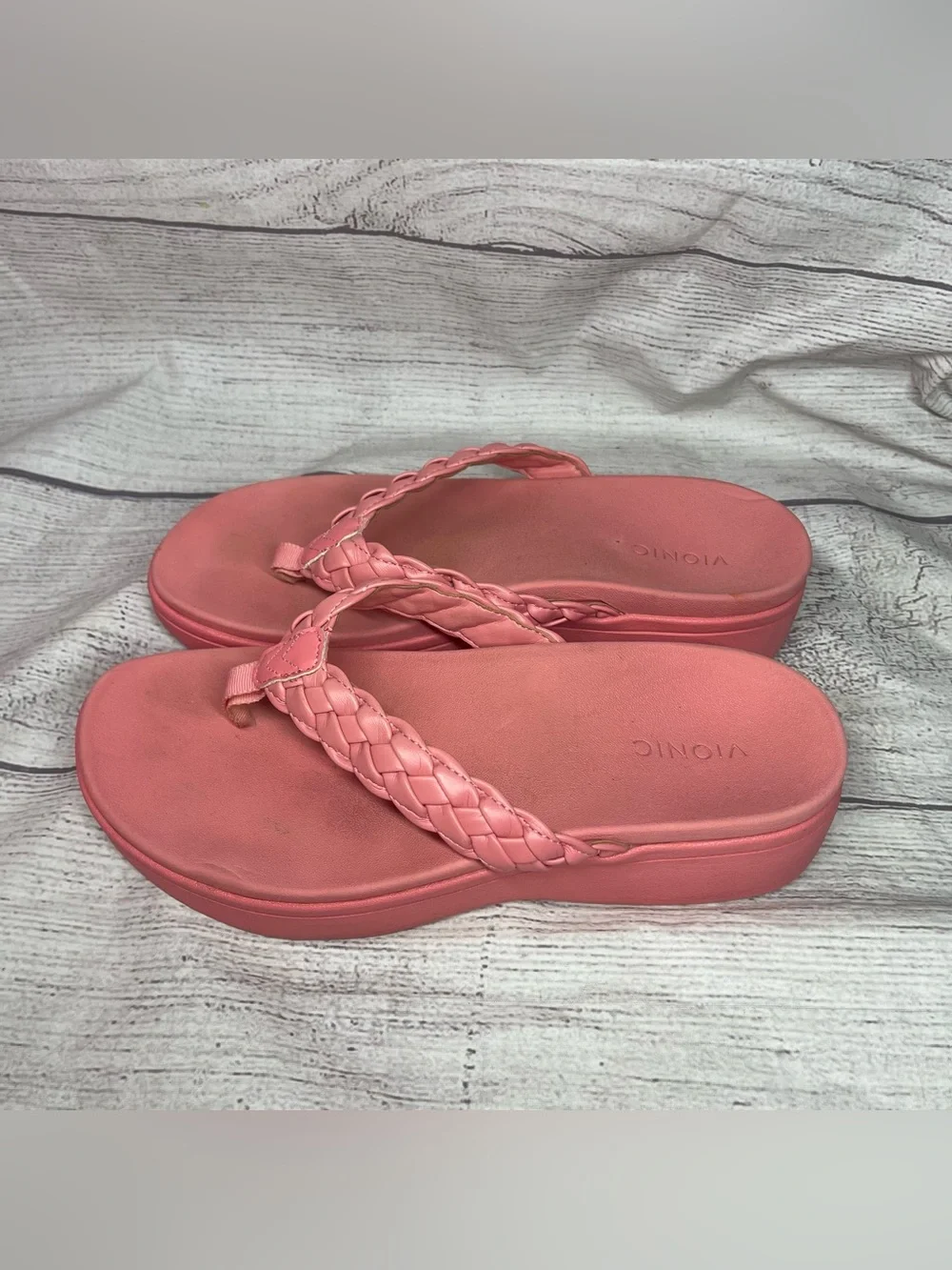 Vionic Women’s 9 (Wide) Kenji Thong Braided Flip Flop Sandals